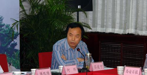 呂道寧：就中國(guó)地市報(bào)近年來(lái)的成績(jī)做總結(jié)發(fā)言