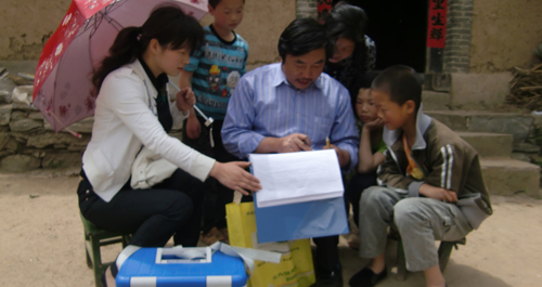 商州區(qū)兒童免疫接種情況逐一入戶調(diào)查