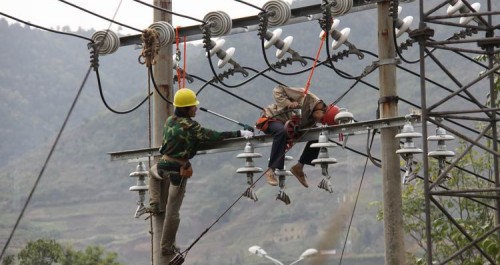 市區(qū)10KV南市9線開(kāi)工建設(shè)