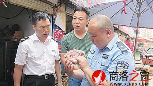 這些所謂的牛肉看起來(lái)怎么都有些不對(duì)勁