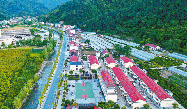 千年古鎮(zhèn)煥新生