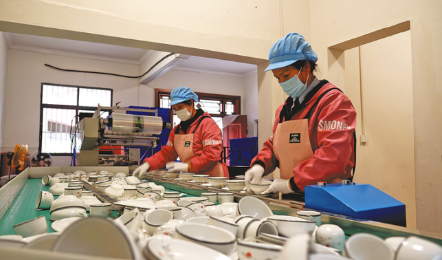 小餐具大民生 閑資源變“錢景”