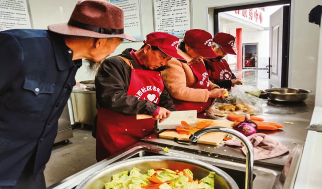 一頓熱乎飯 一份敬老情