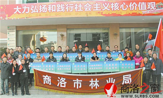 部門主導(dǎo)，全民參與，持之以恒推進(jìn)城周綠化工作，往日荒山禿嶺如今郁郁蔥蔥。