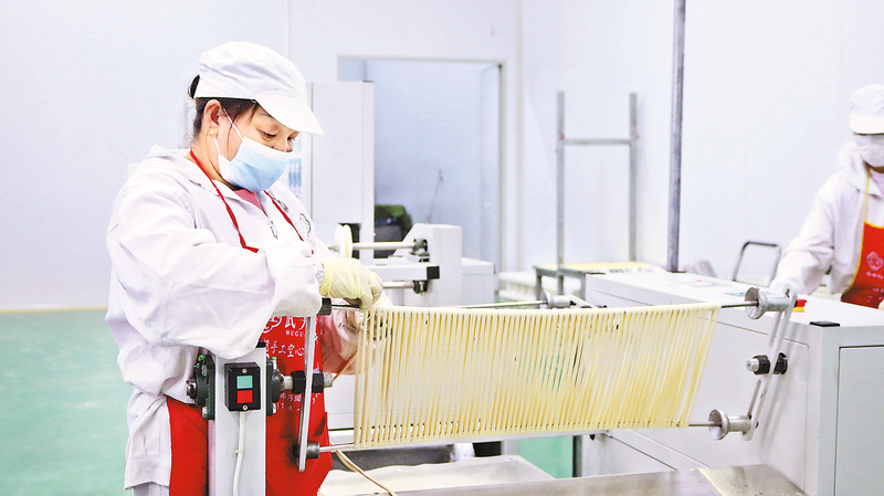 延長產業(yè)鏈條 增加群眾收入