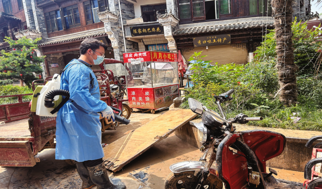 勠力同心 戰(zhàn)風雨